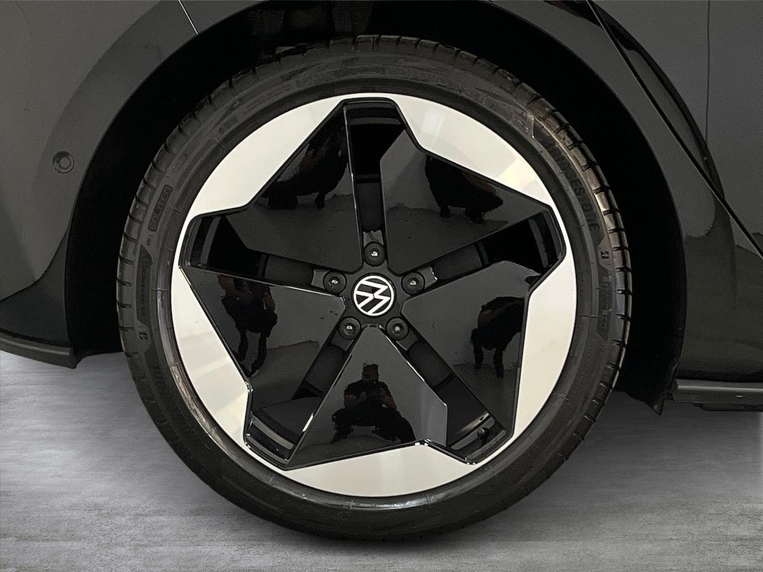 Used Volkswagen ID.3 2025 for sale - 76611638: Photo 6