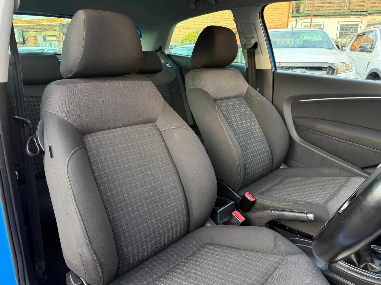 Used Volkswagen Polo 2016 for sale - 76935979: Photo 20