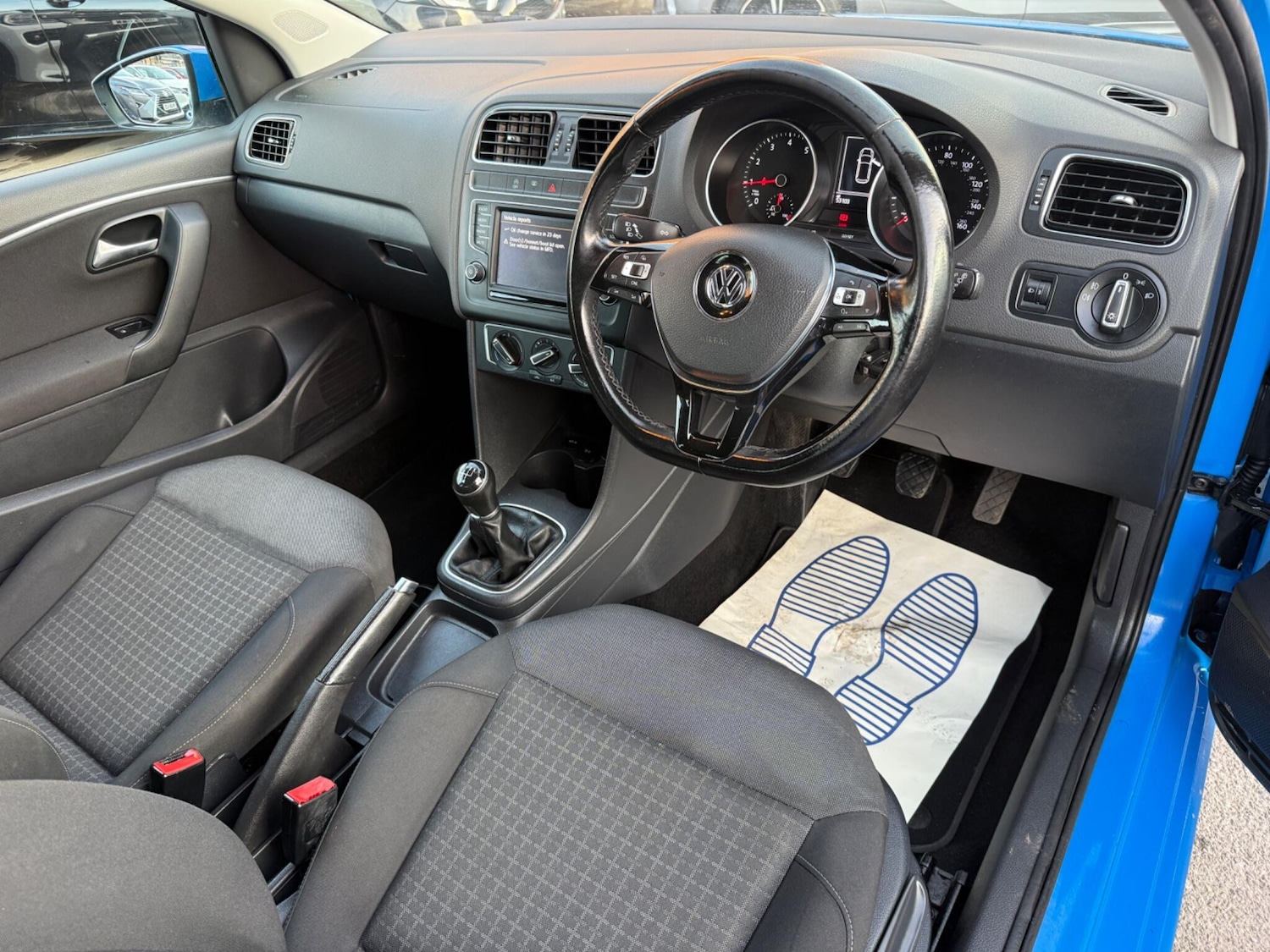 Used Volkswagen Polo 2016 for sale - 76935979: Photo 42