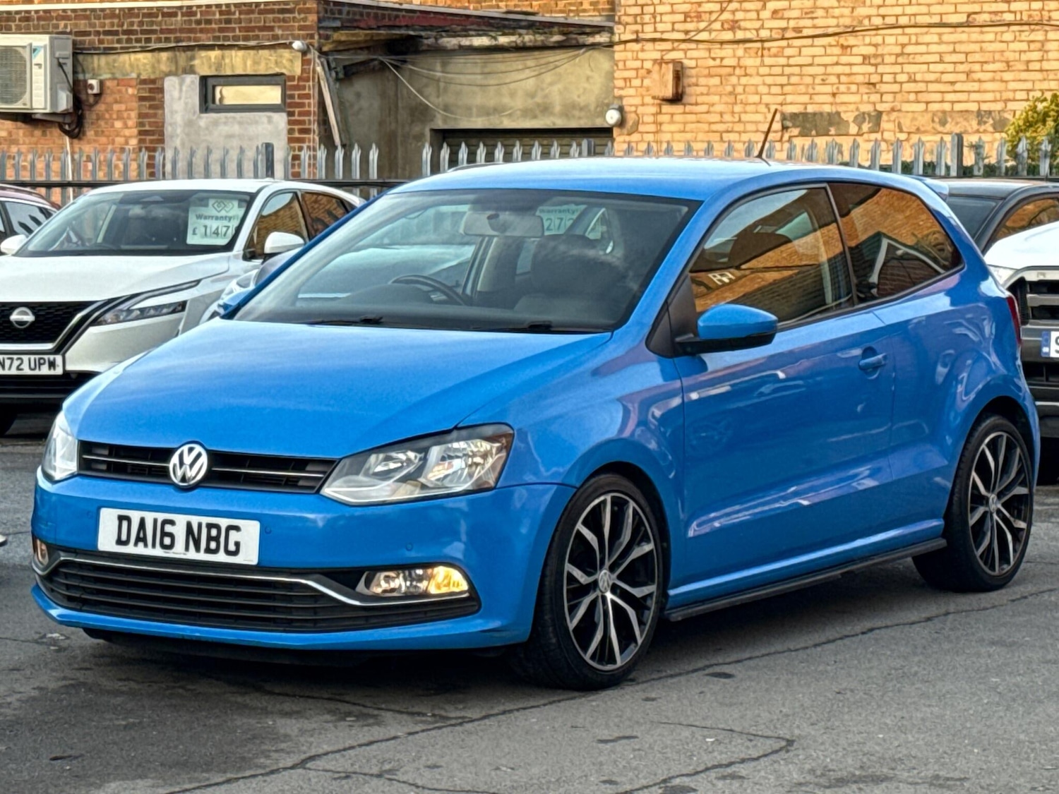 Used Volkswagen Polo 2016 for sale - 76935979: Photo 9