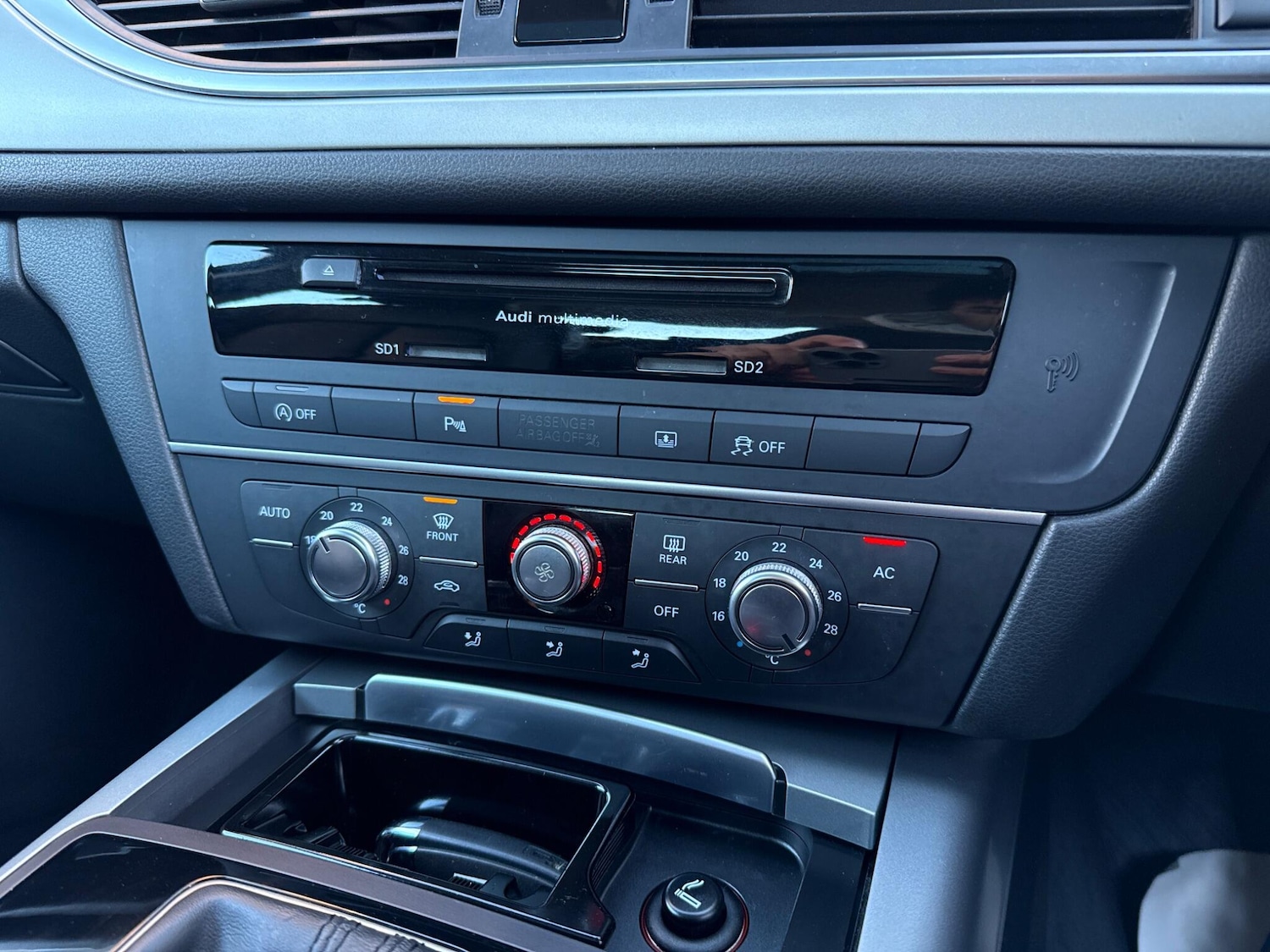 Used Audi A6 Saloon for sale - 77970452: Photo 42