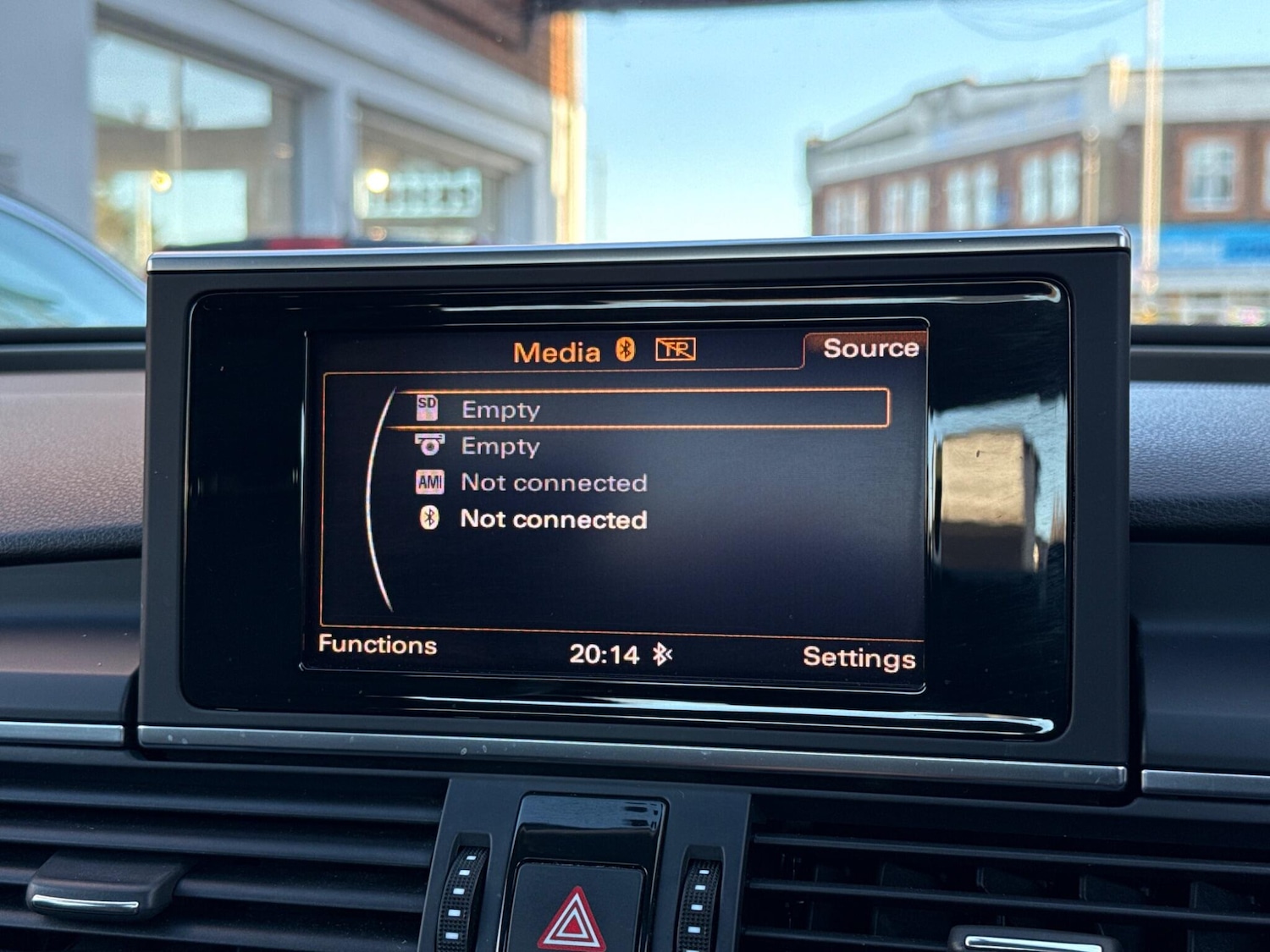 Used Audi A6 Saloon for sale - 77970452: Photo 44