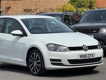 Used Volkswagen Golf 2015 for sale - 75030918: Photo