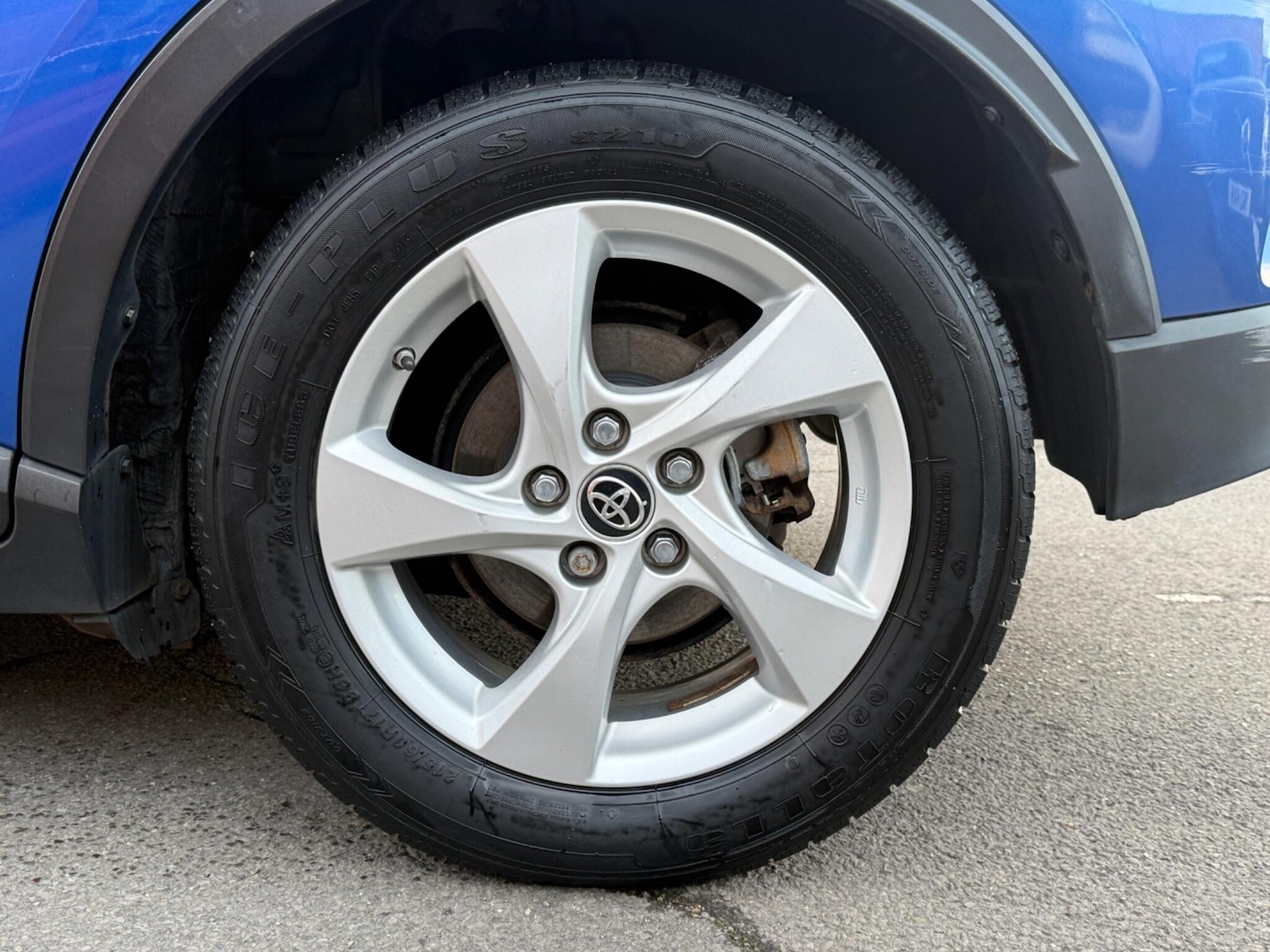 Used Toyota C-HR 2017 for sale - 76714875: Photo 22