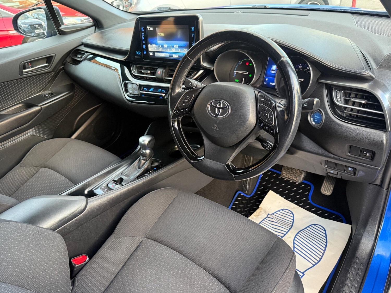 Used Toyota C-HR 2017 for sale - 76714875: Photo 30
