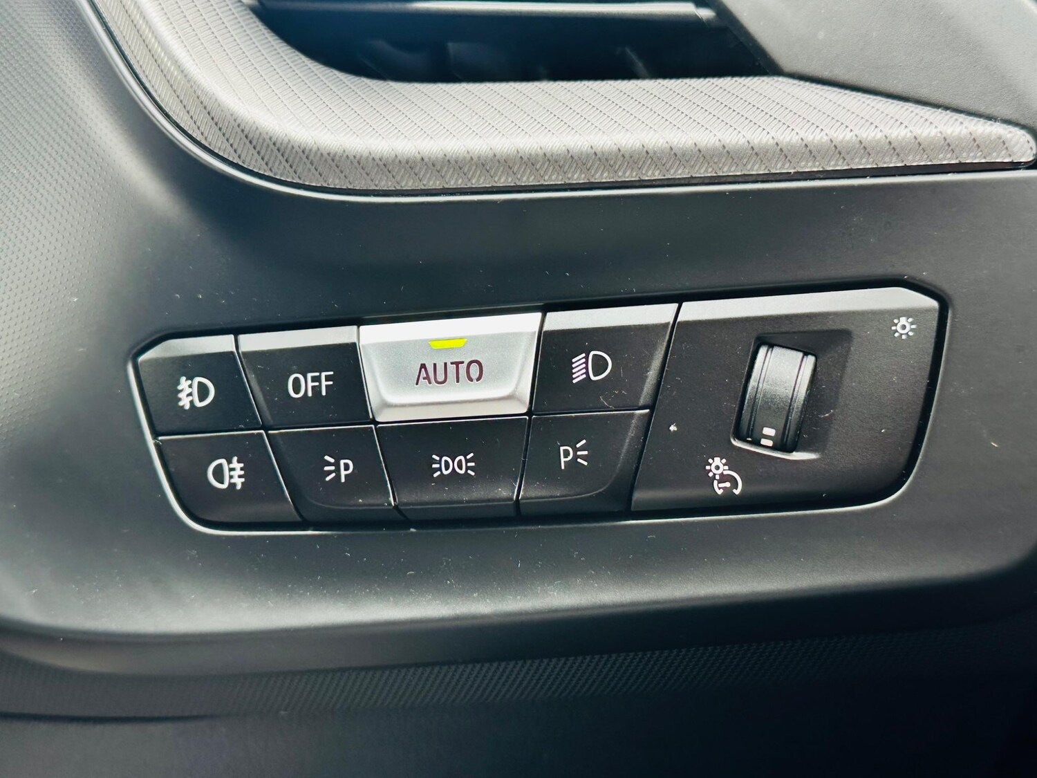 Vehicle 33