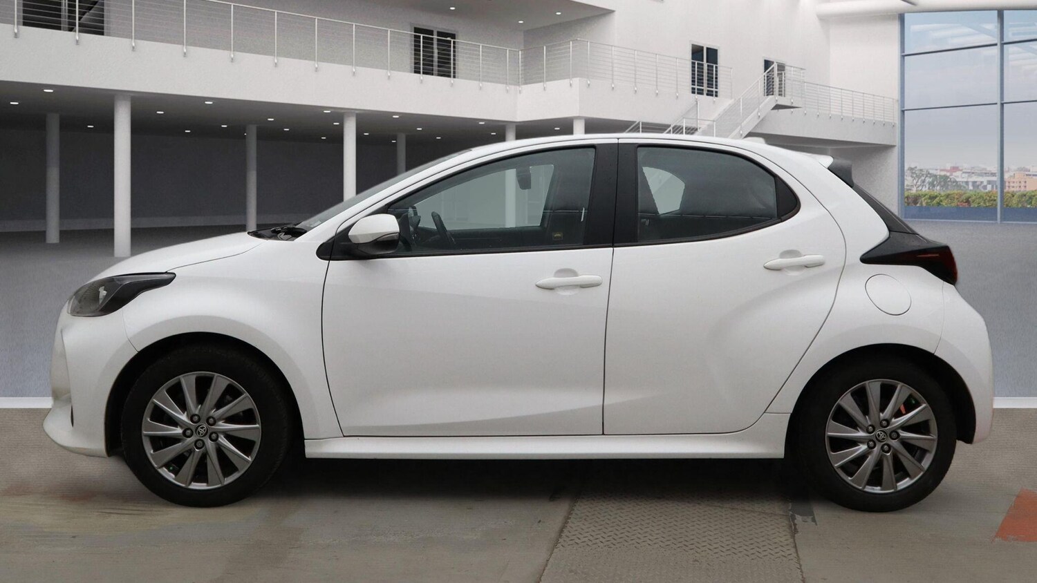 Used Toyota Yaris 2022 for sale - 77586120: Photo 6