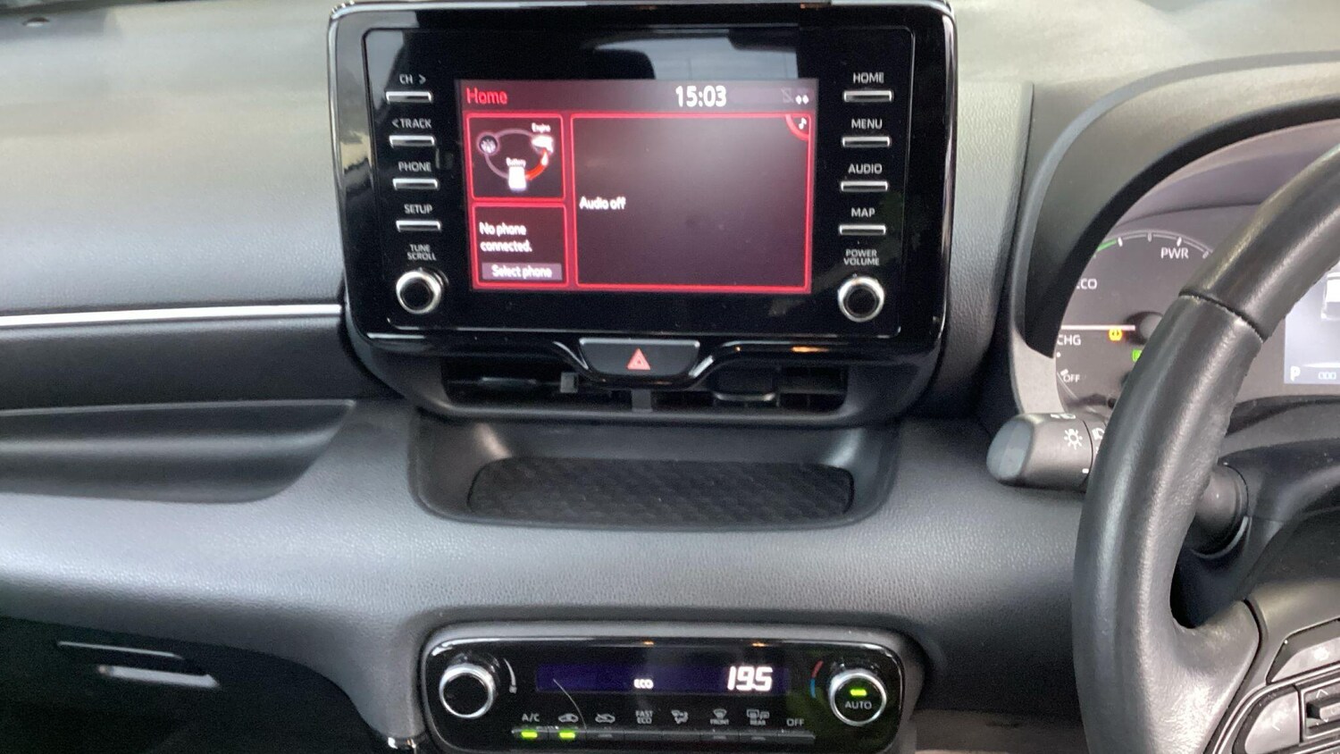 Used Toyota Yaris 2022 for sale - 77586120: Photo 8