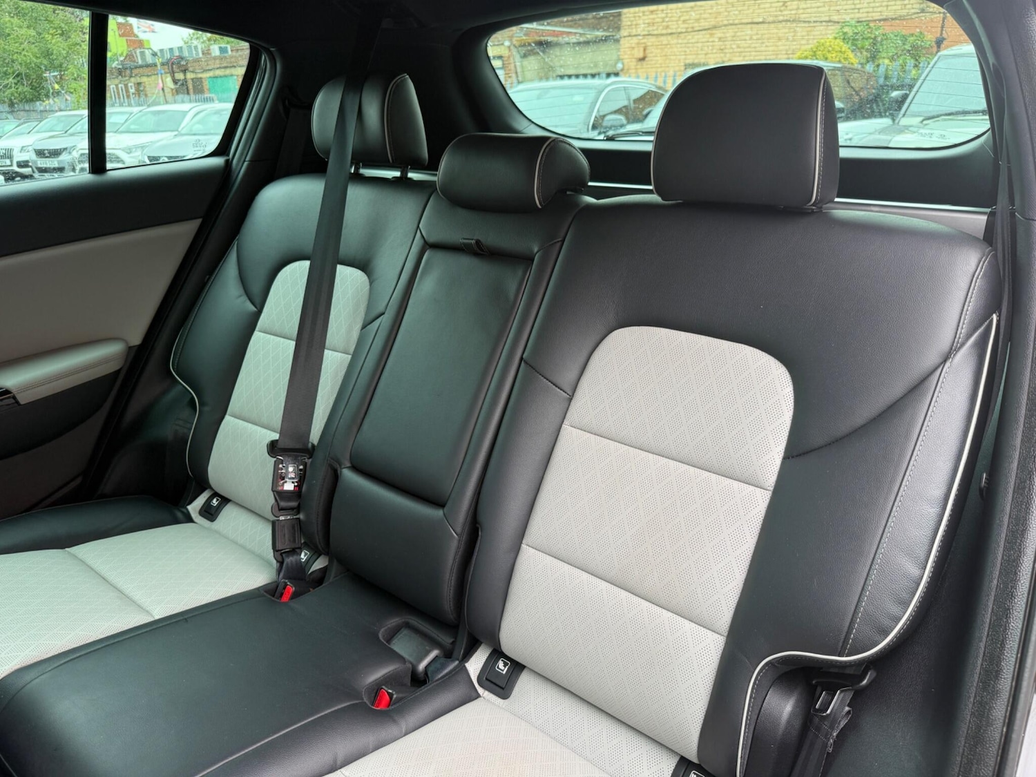 Used Kia Sportage 2018 for sale - 76012946: Photo 23