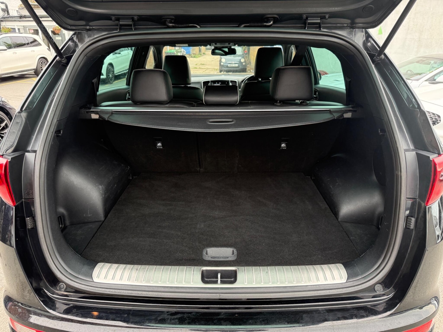 Used Kia Sportage 2018 for sale - 76012946: Photo 43