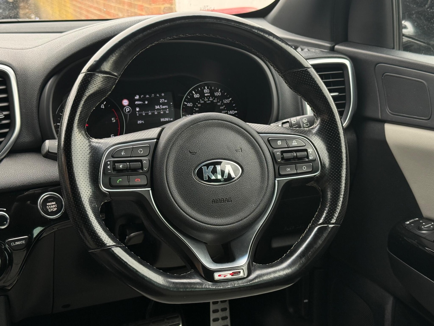 Used Kia Sportage 2018 for sale - 76012946: Photo 44