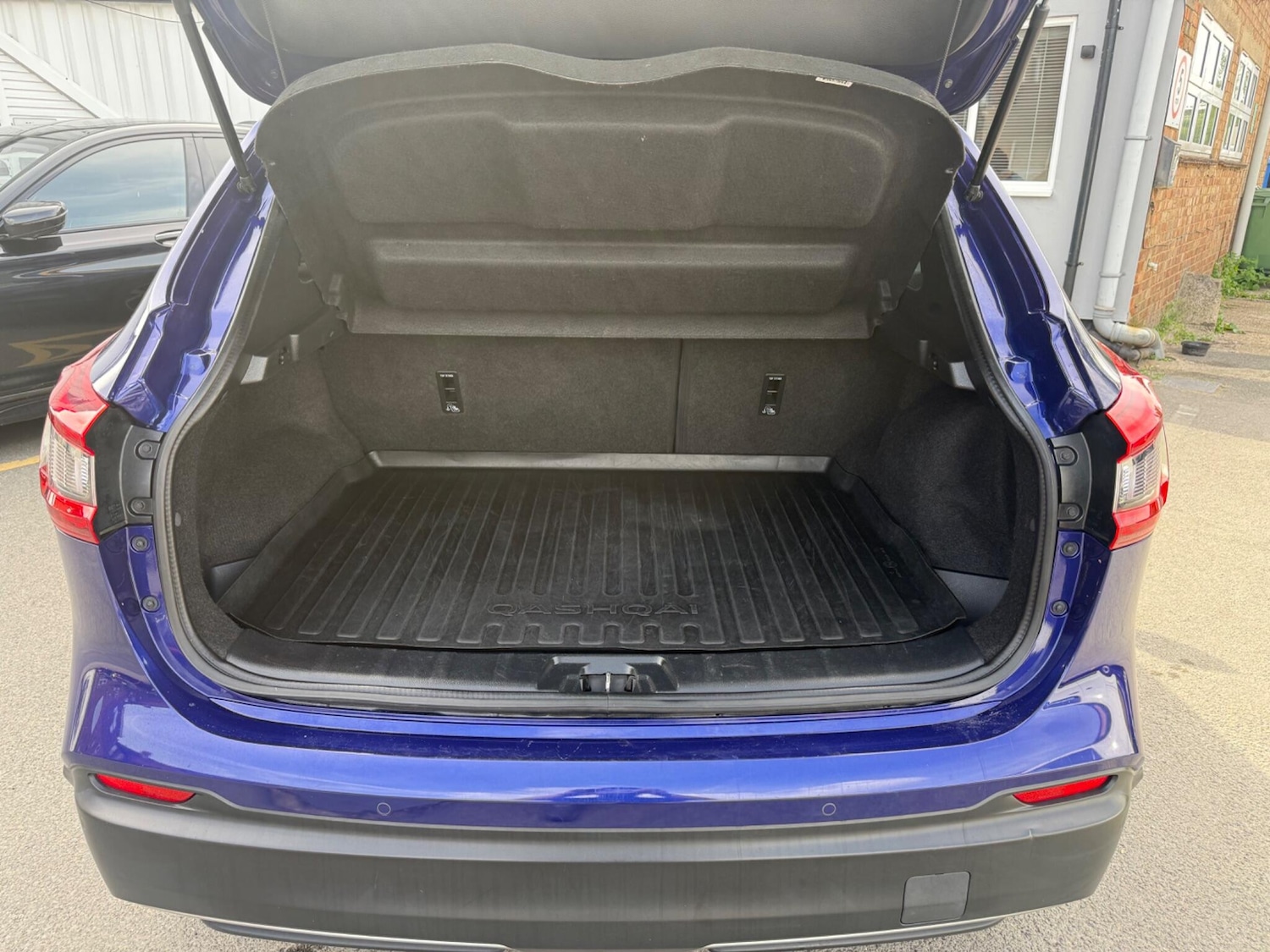 Vehicle 39