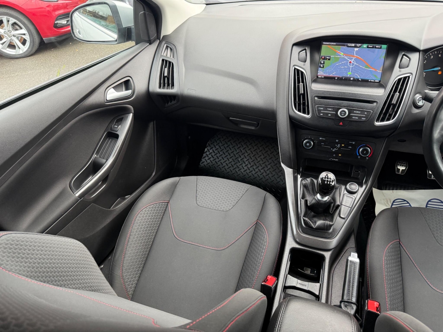 Used Ford Focus for sale - 76727122: Photo 44