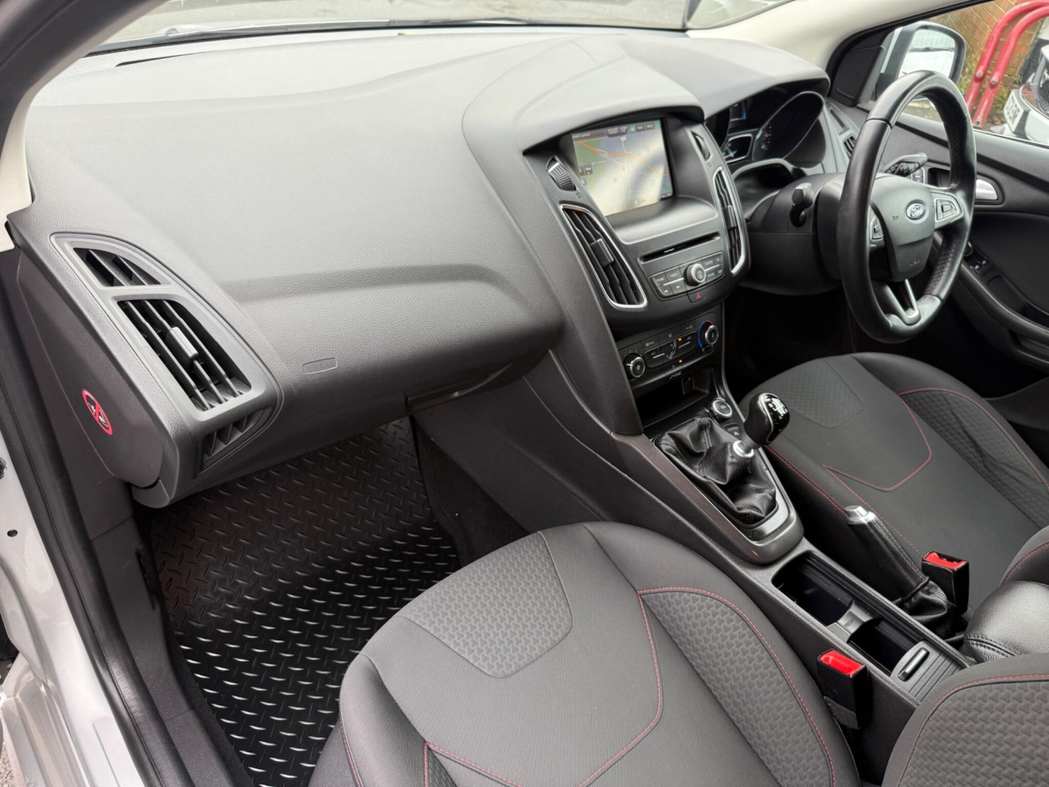 Used Ford Focus for sale - 76727122: Photo 47