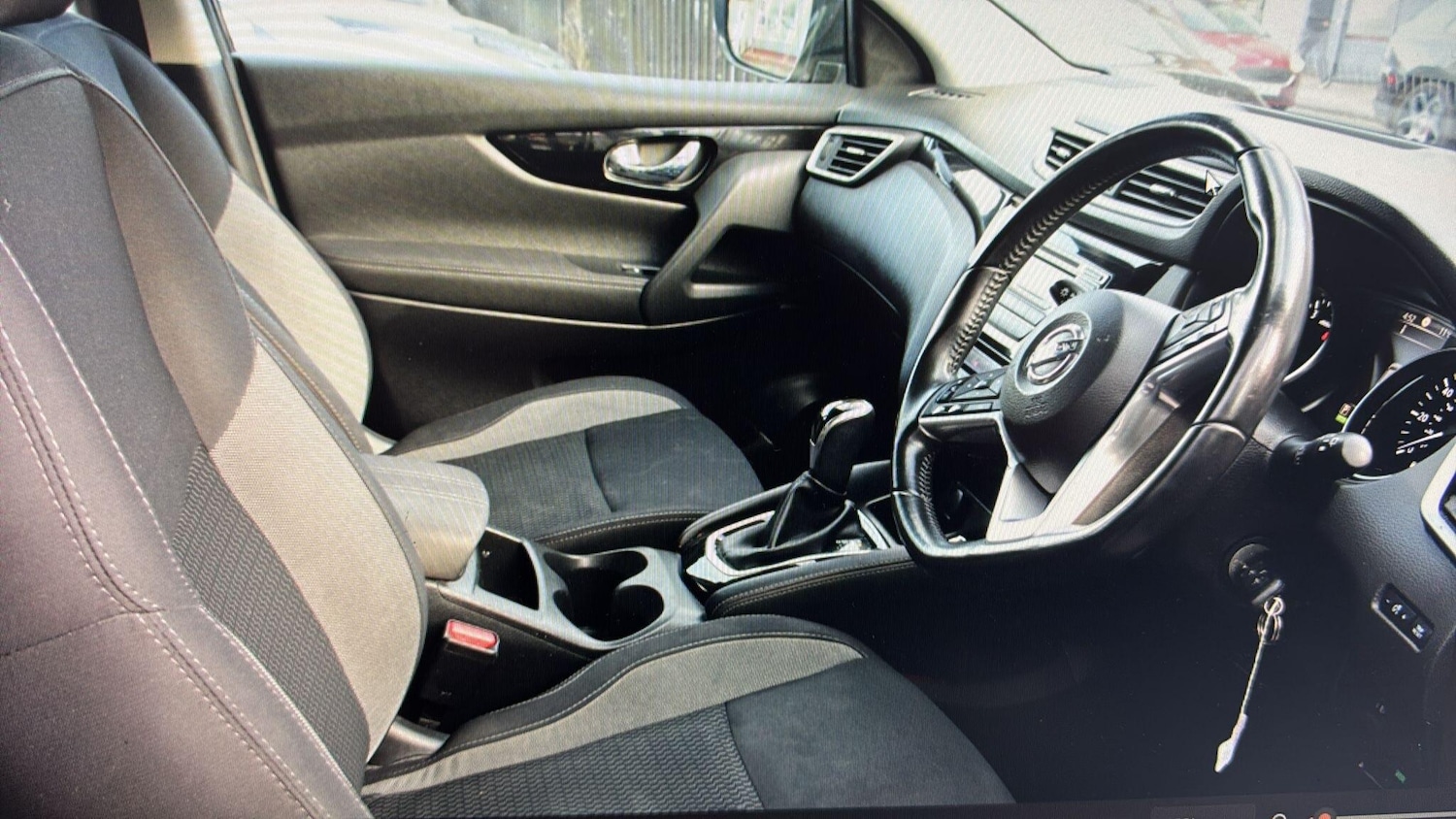 Used Nissan Qashqai 2017 for sale - 78086319: Photo 8