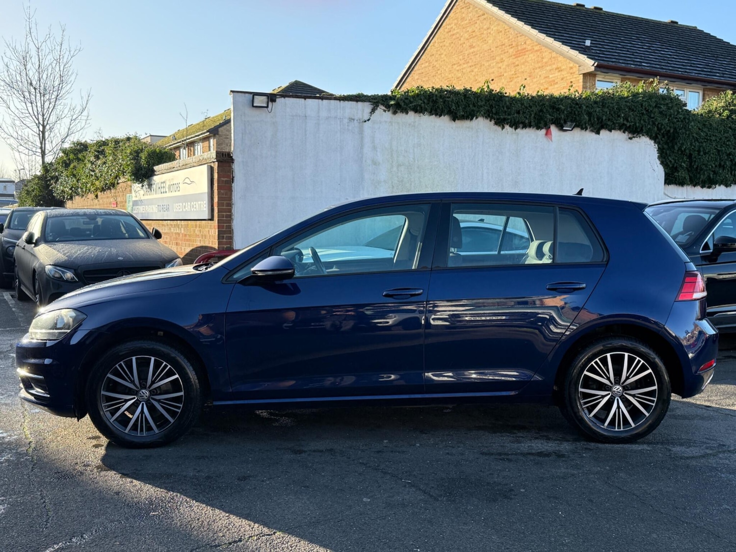 Used Volkswagen Golf 2018 for sale - 76975935: Photo 10