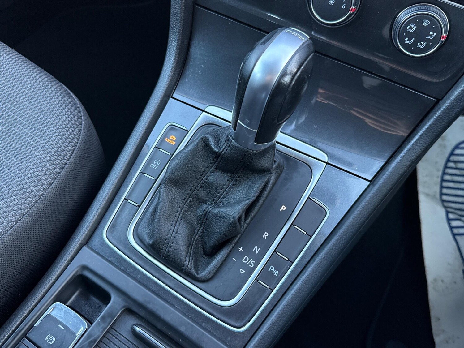 Used Volkswagen Golf 2018 for sale - 76975935: Photo 12