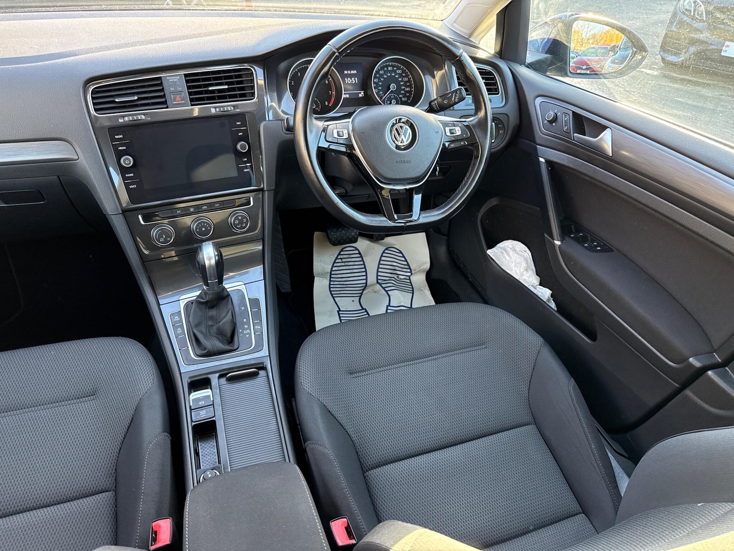 Used Volkswagen Golf 2018 for sale - 76975935: Photo 14