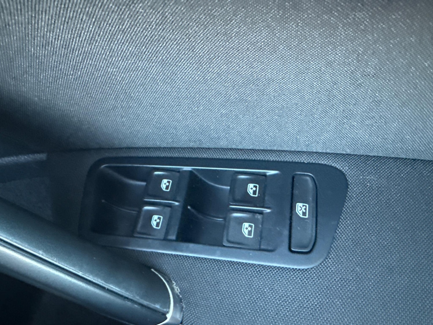 Used Volkswagen Golf 2018 for sale - 76975935: Photo 26