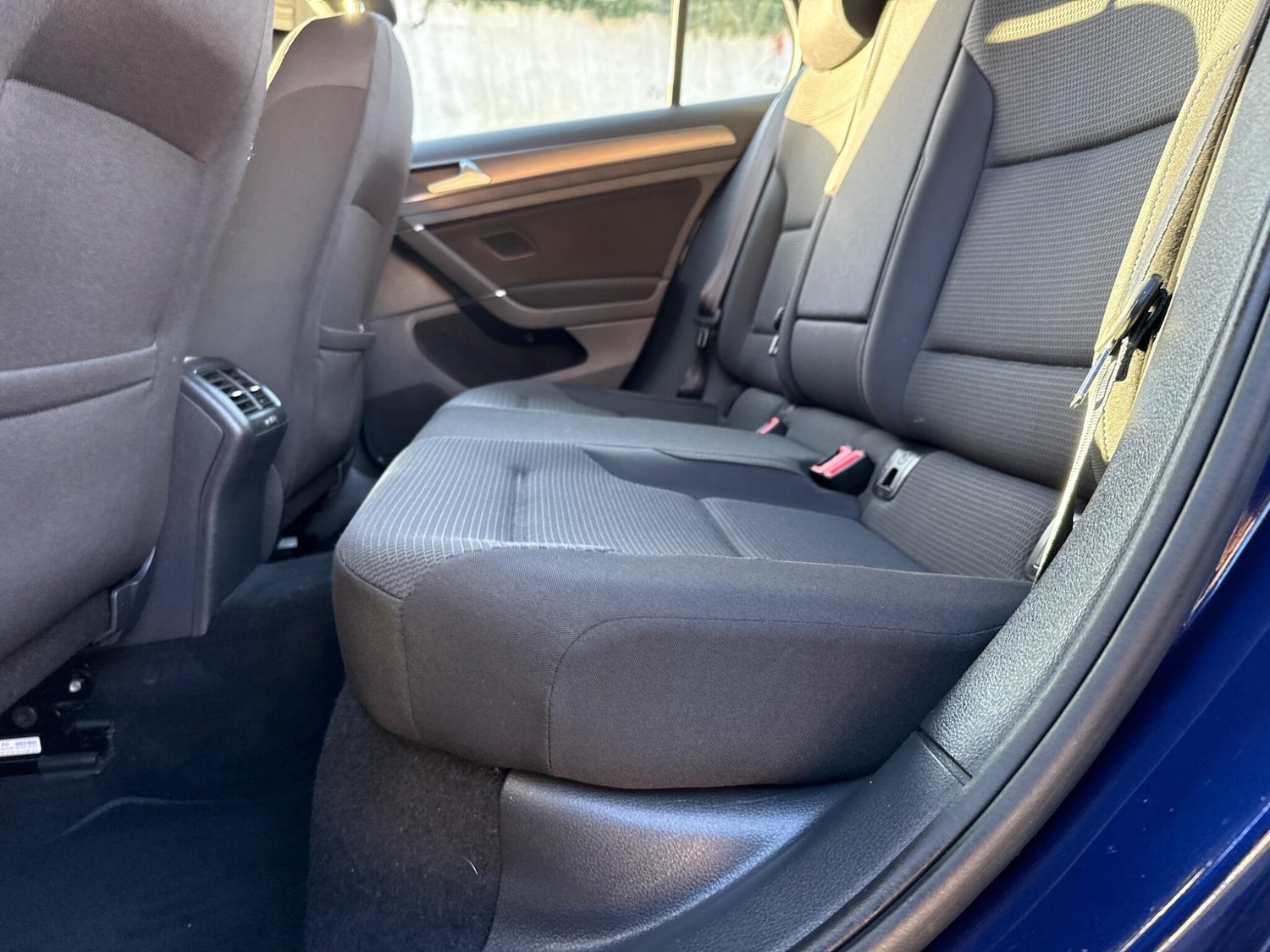 Used Volkswagen Golf 2018 for sale - 76975935: Photo 40