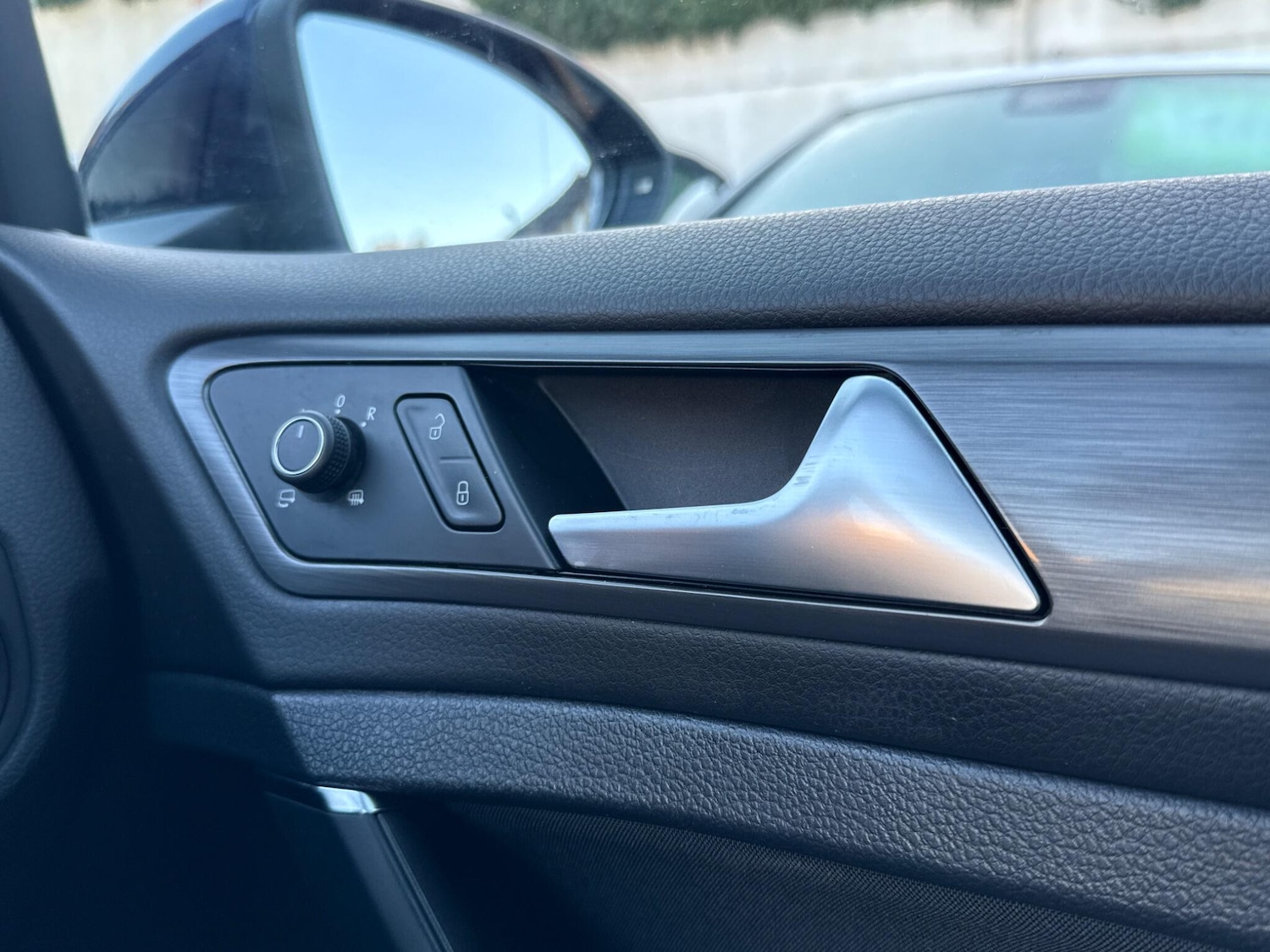 Used Volkswagen Golf 2018 for sale - 76975935: Photo 45