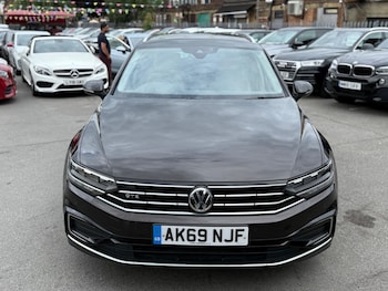Used Volkswagen Passat 2019 for sale - 75464180: Photo