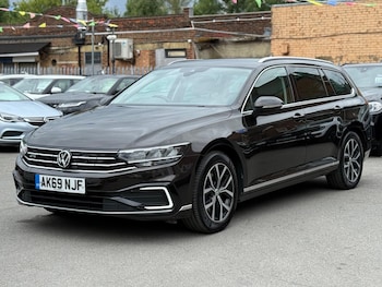 Used Volkswagen Passat 2019 for sale - 75464180: Photo