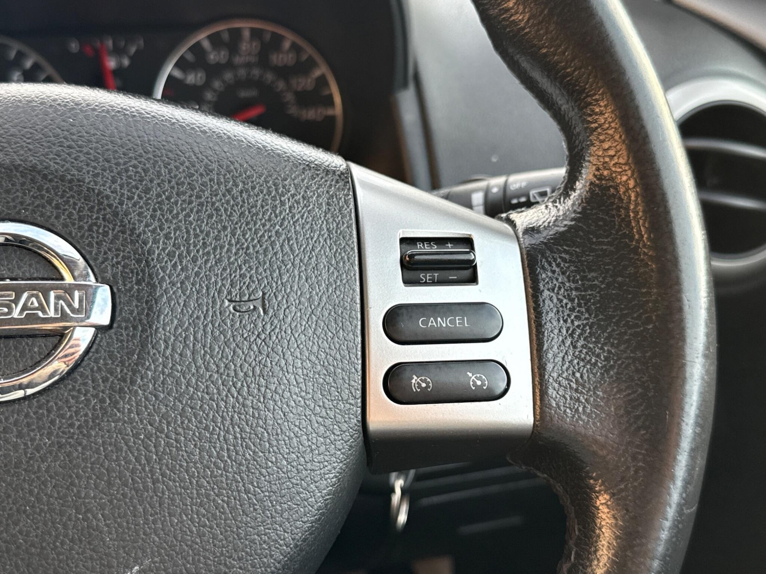 Used Nissan Note 2012 for sale - 76031360: Photo 31
