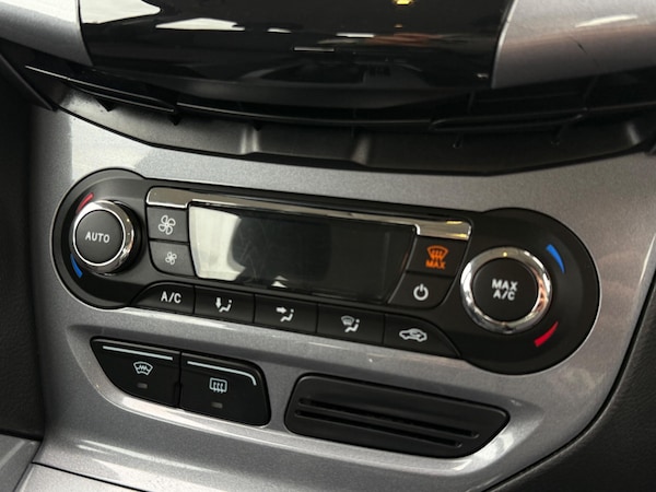 Used Ford Focus 2012 for sale - 76295286: Photo 33