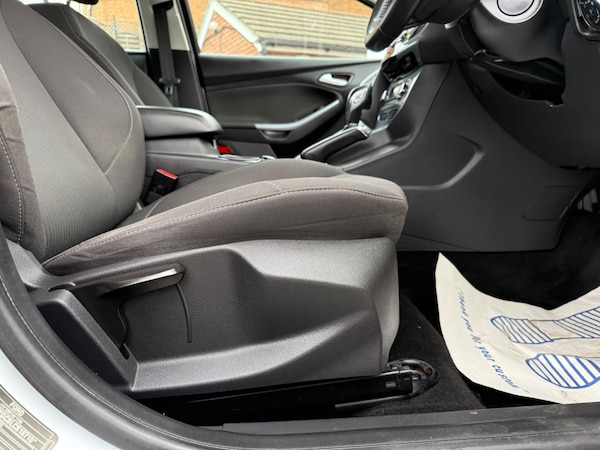 Used Ford Focus 2012 for sale - 76295286: Photo 49