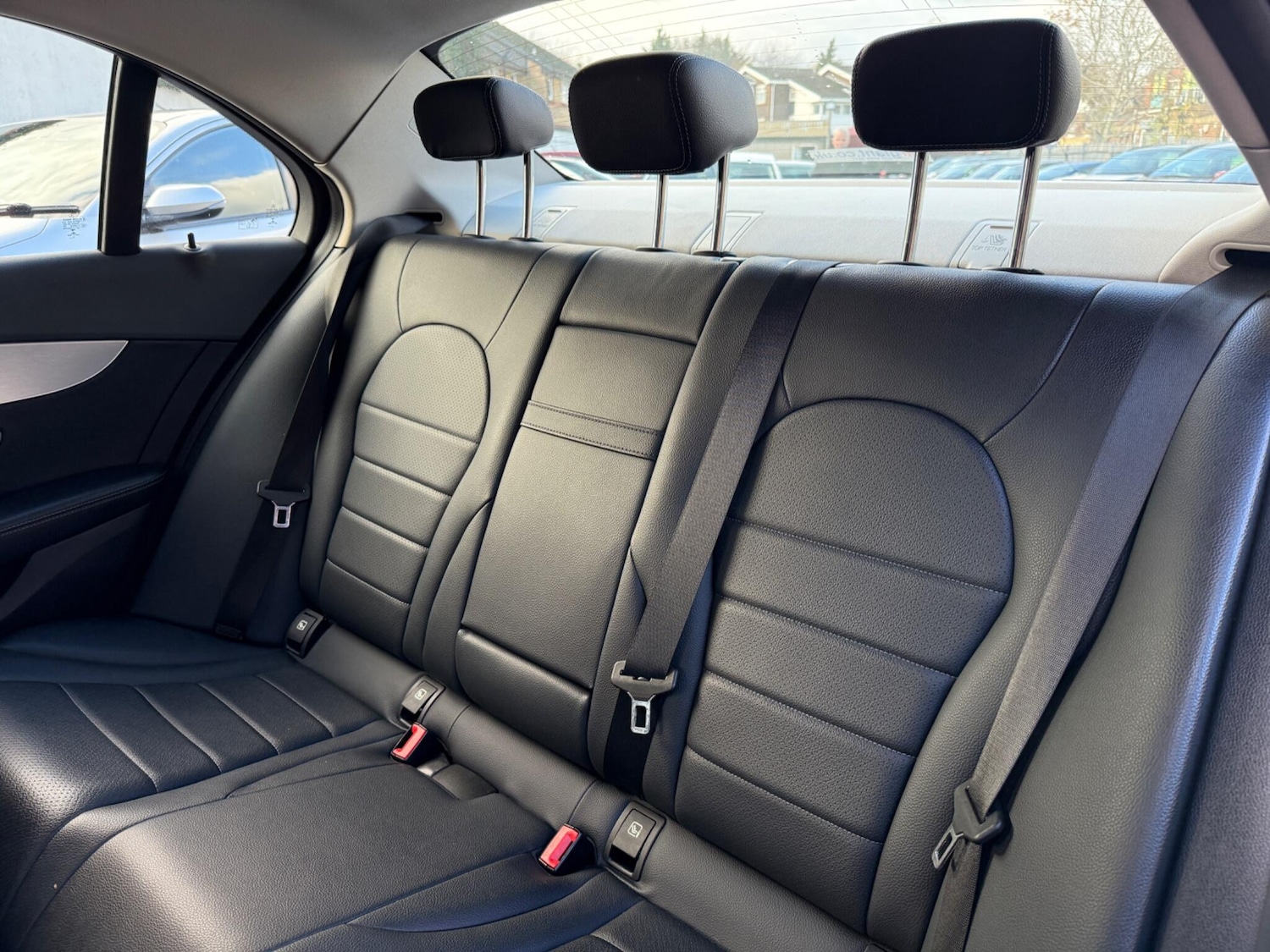 Used Mercedes-Benz C Class 2017 for sale - 76592201: Photo 24