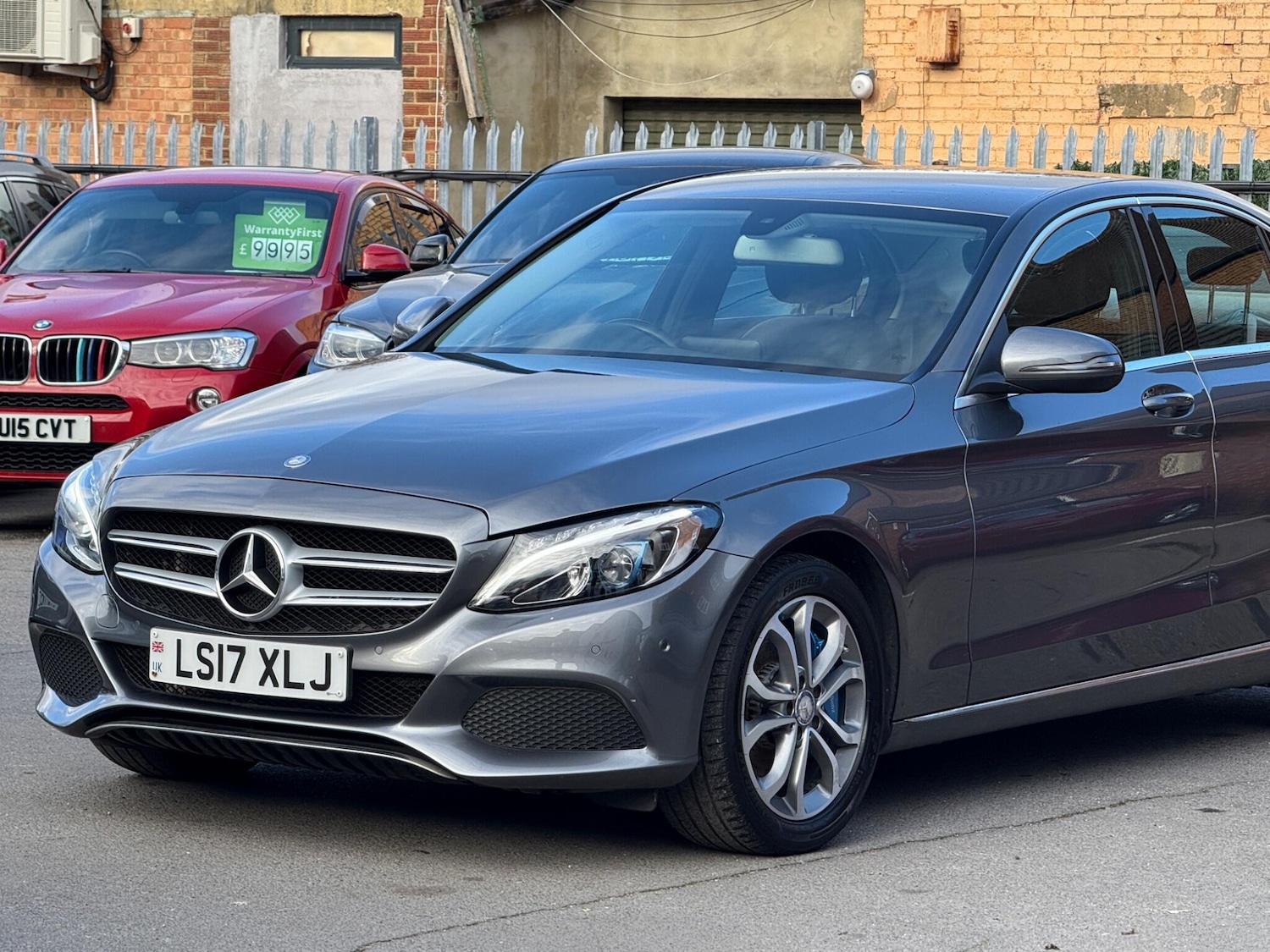 Used Mercedes-Benz C Class 2017 for sale - 76592201: Photo 4