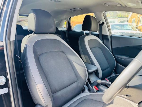 Used Hyundai KONA 2018 for sale - 74908197: Photo 8
