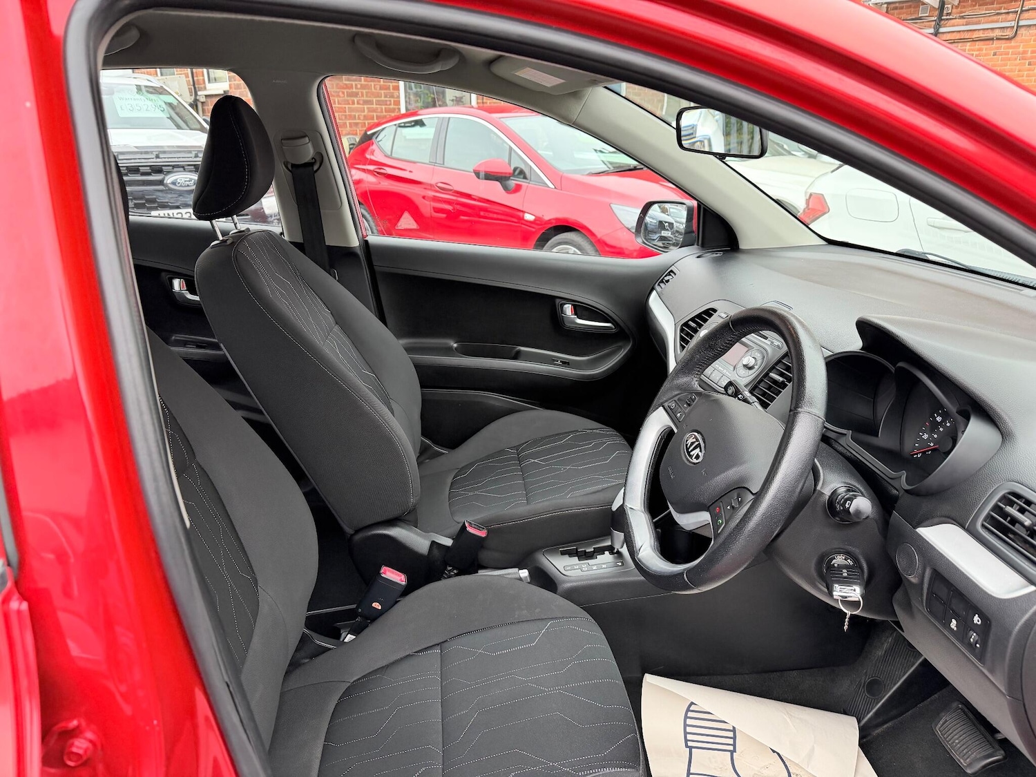 Used Kia Picanto 2012 for sale - 76246777: Photo 17