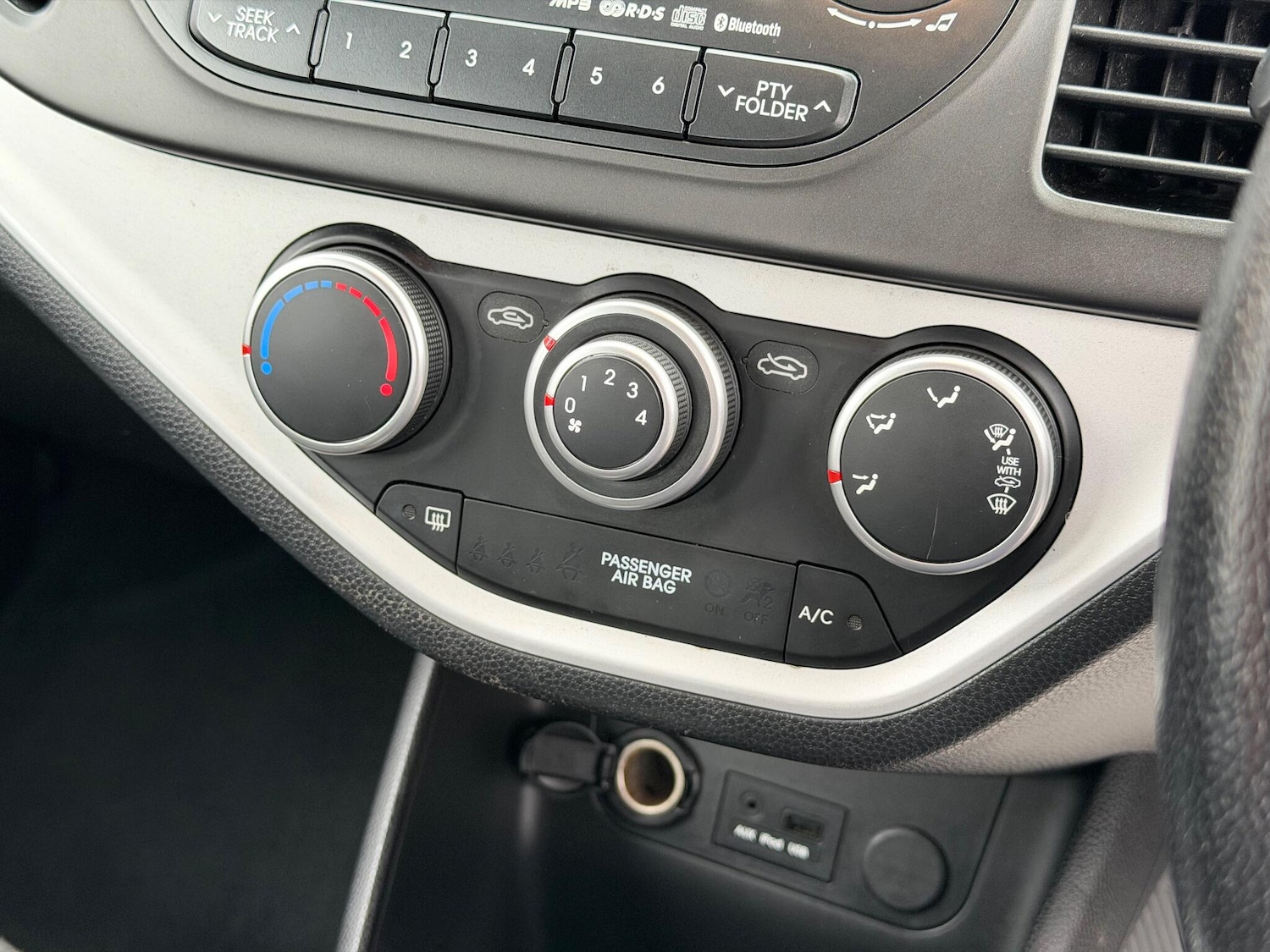 Used Kia Picanto 2012 for sale - 76246777: Photo 23