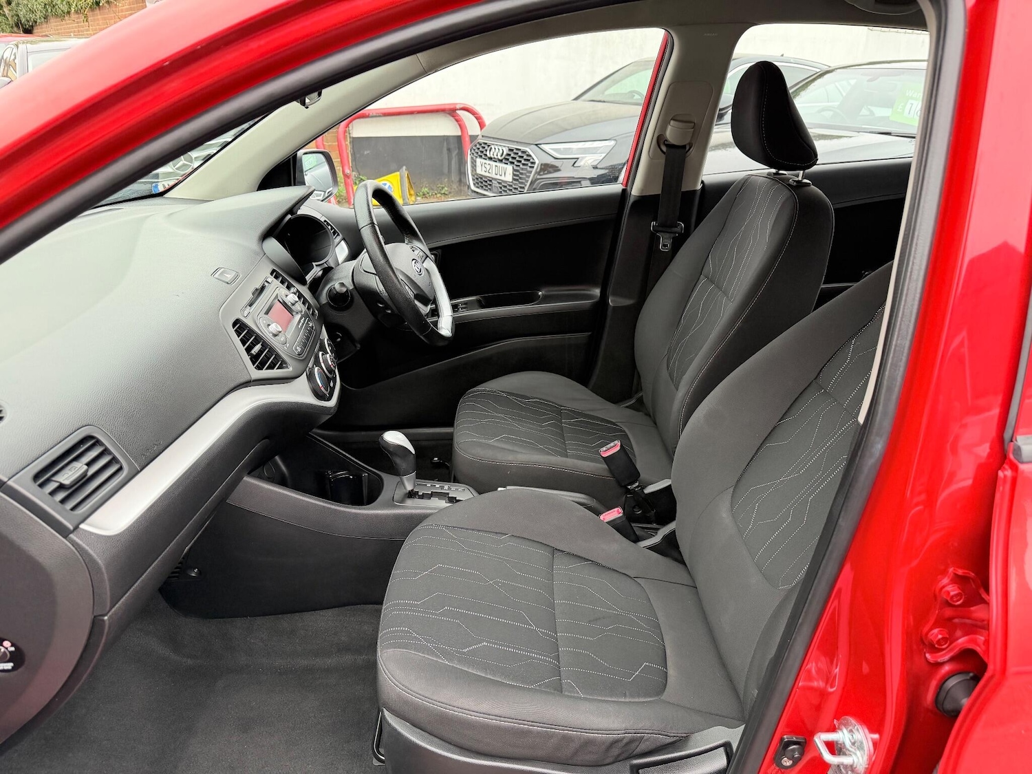 Used Kia Picanto 2012 for sale - 76246777: Photo 36