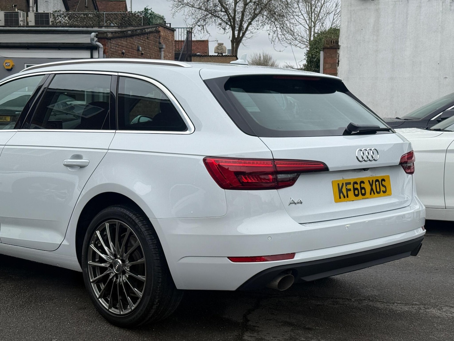 Used Audi A4 2026 for sale - 77632911: Photo 5