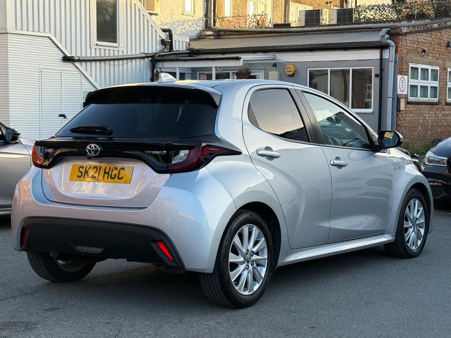 Used Toyota Yaris 2021 for sale - 76606966: Photo 15