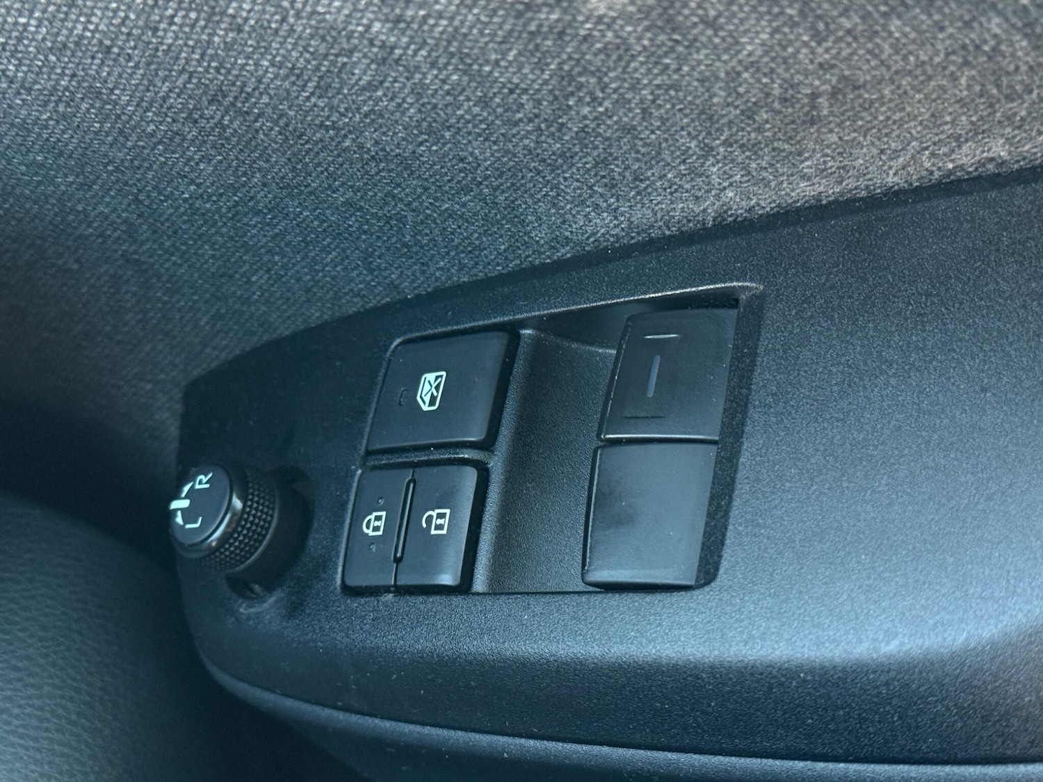 Used Toyota Yaris 2021 for sale - 76606966: Photo 26