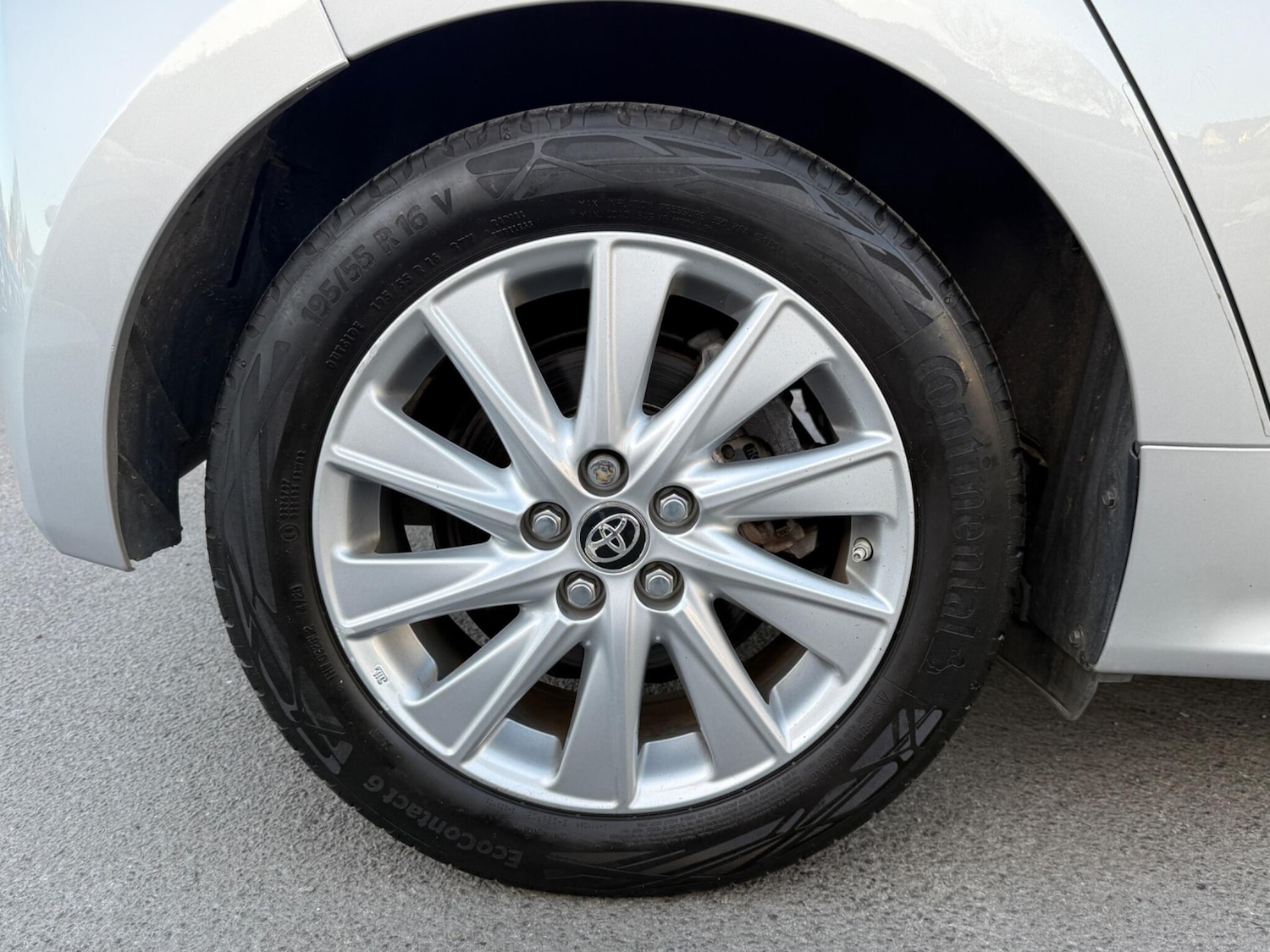 Used Toyota Yaris 2021 for sale - 76606966: Photo 30