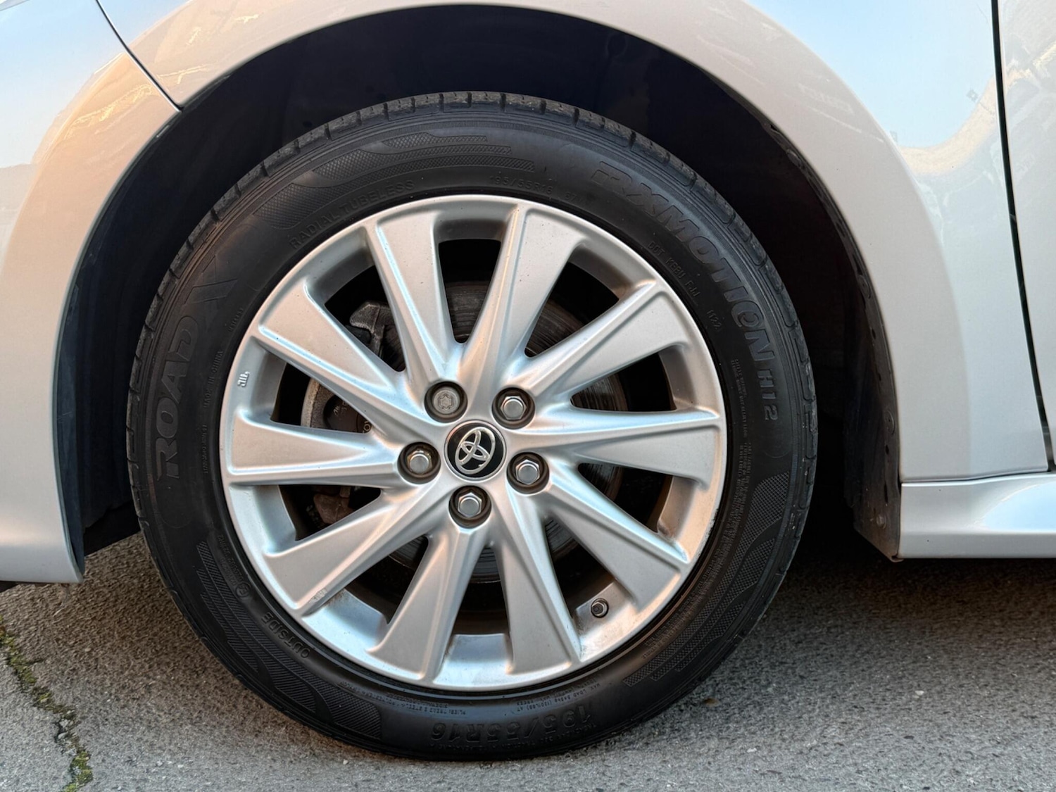 Used Toyota Yaris 2021 for sale - 76606966: Photo 32