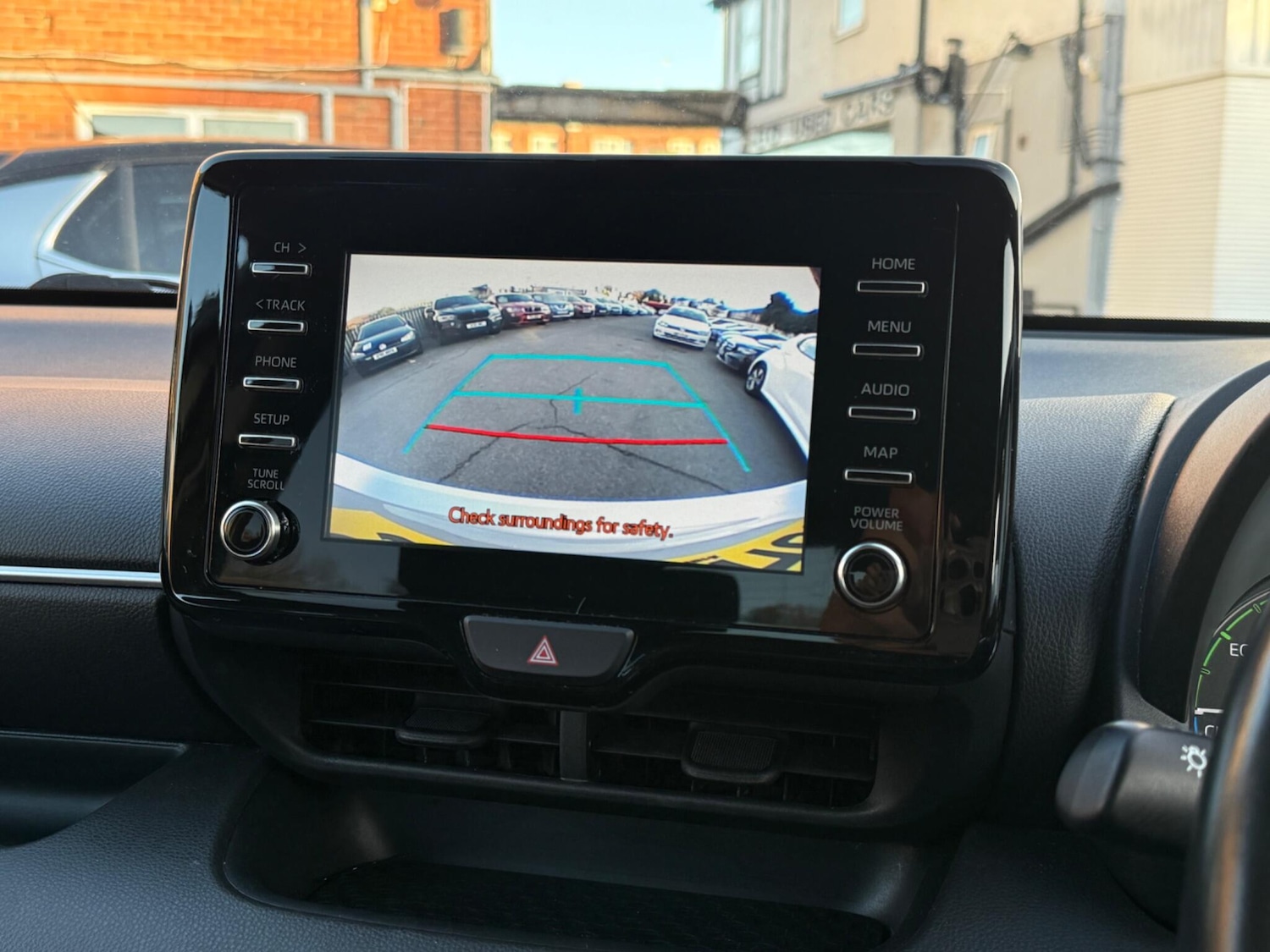 Used Toyota Yaris 2021 for sale - 76606966: Photo 40