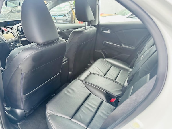 Used Honda Civic 2012 for sale - 75334185: Photo 17