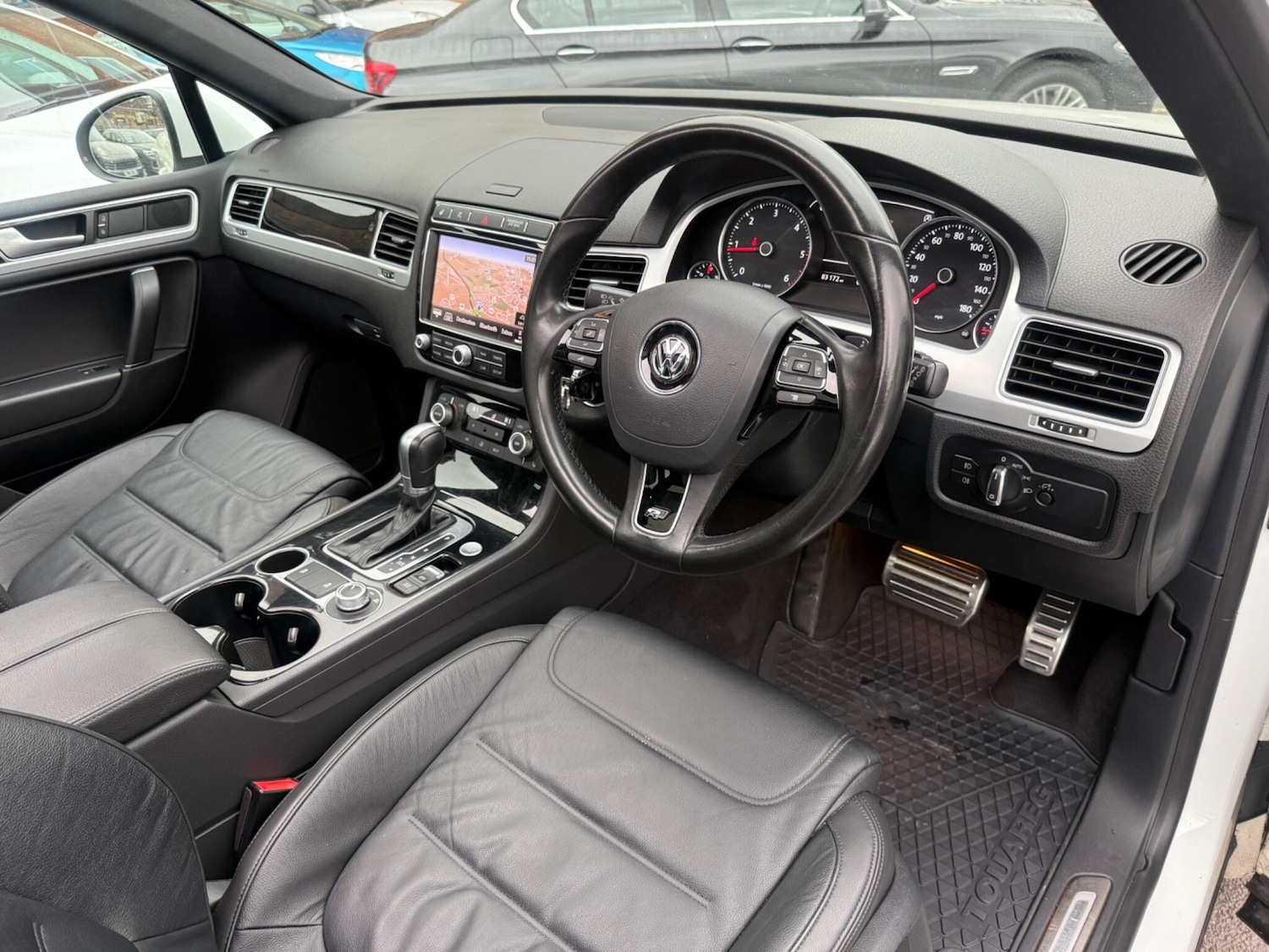 Used Volkswagen Touareg 2017 for sale - 77612799: Photo 18