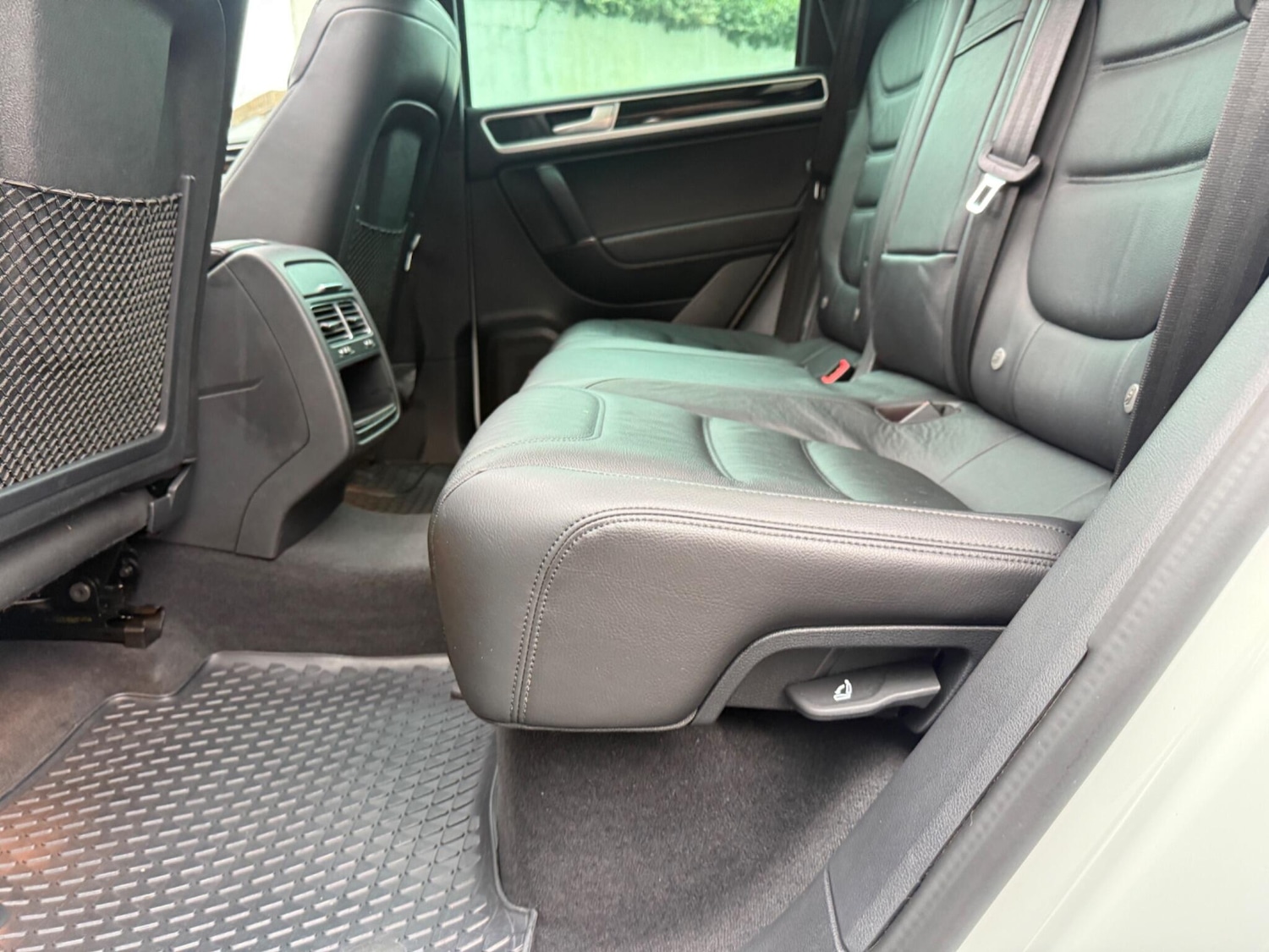 Used Volkswagen Touareg 2017 for sale - 77612799: Photo 21