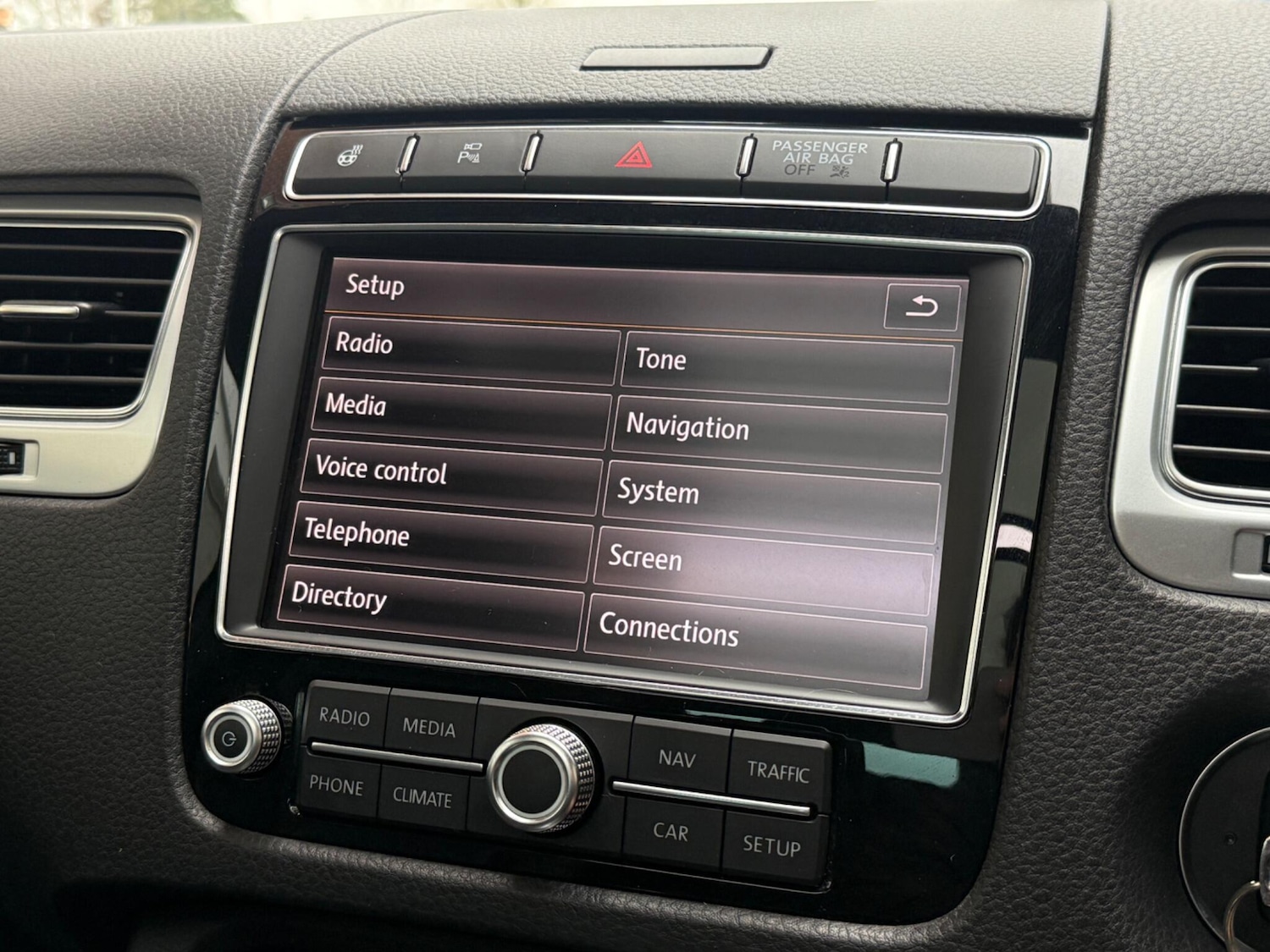 Used Volkswagen Touareg 2017 for sale - 77612799: Photo 36