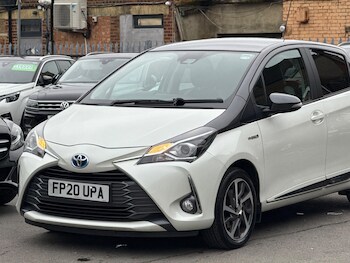 Used Toyota Yaris 2020 for sale - 77016244: Photo