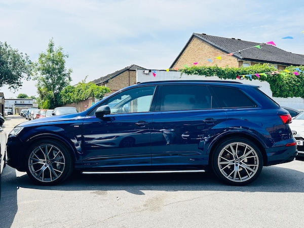 Used Audi Q7 2021 for sale - 74989228: Photo 10