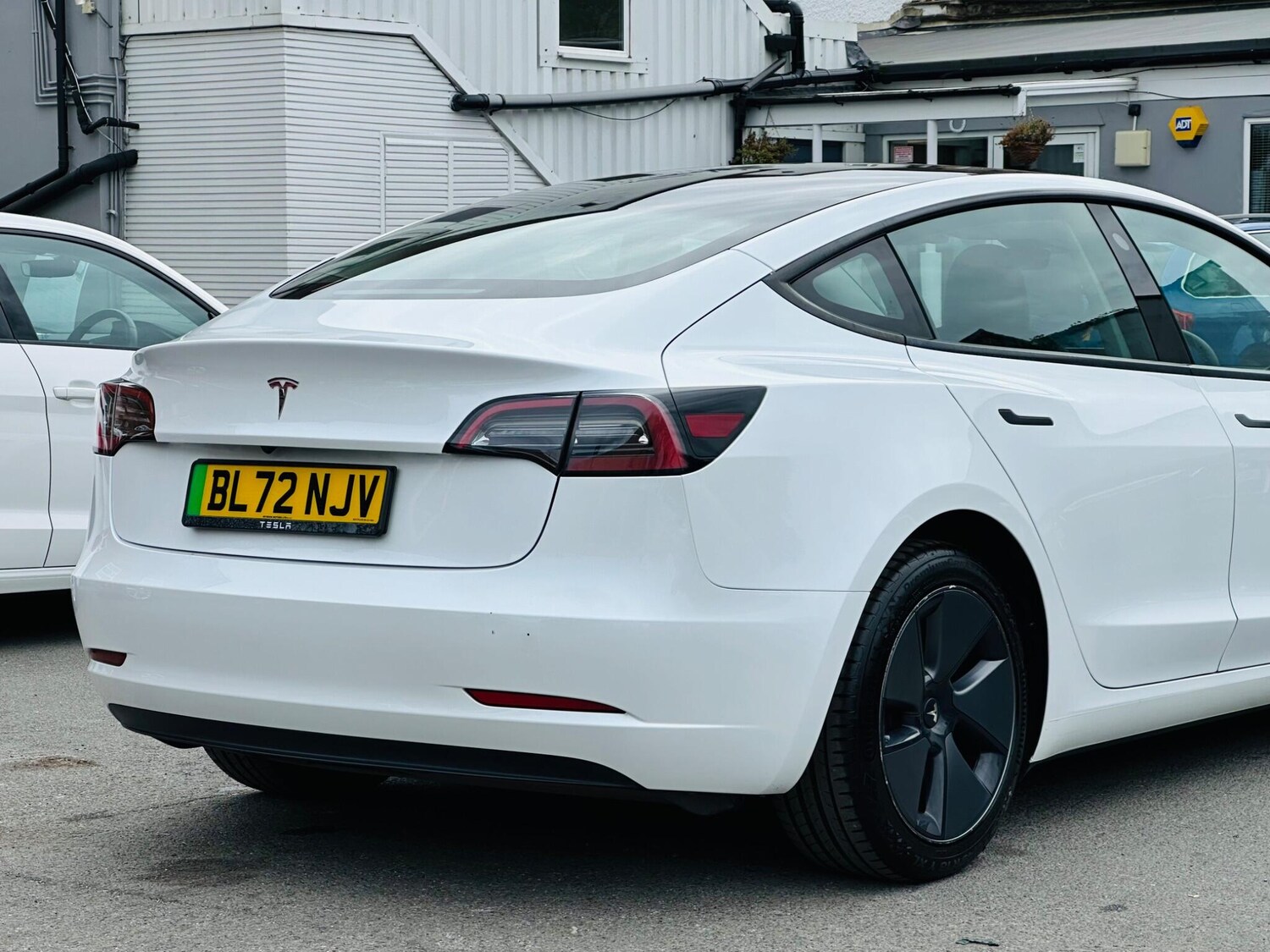 Used Tesla Model 3 2022 for sale - 76294960: Photo 13