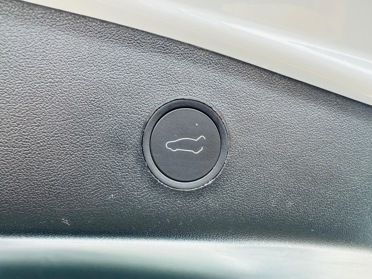 Used Tesla Model 3 2022 for sale - 76294960: Photo 30